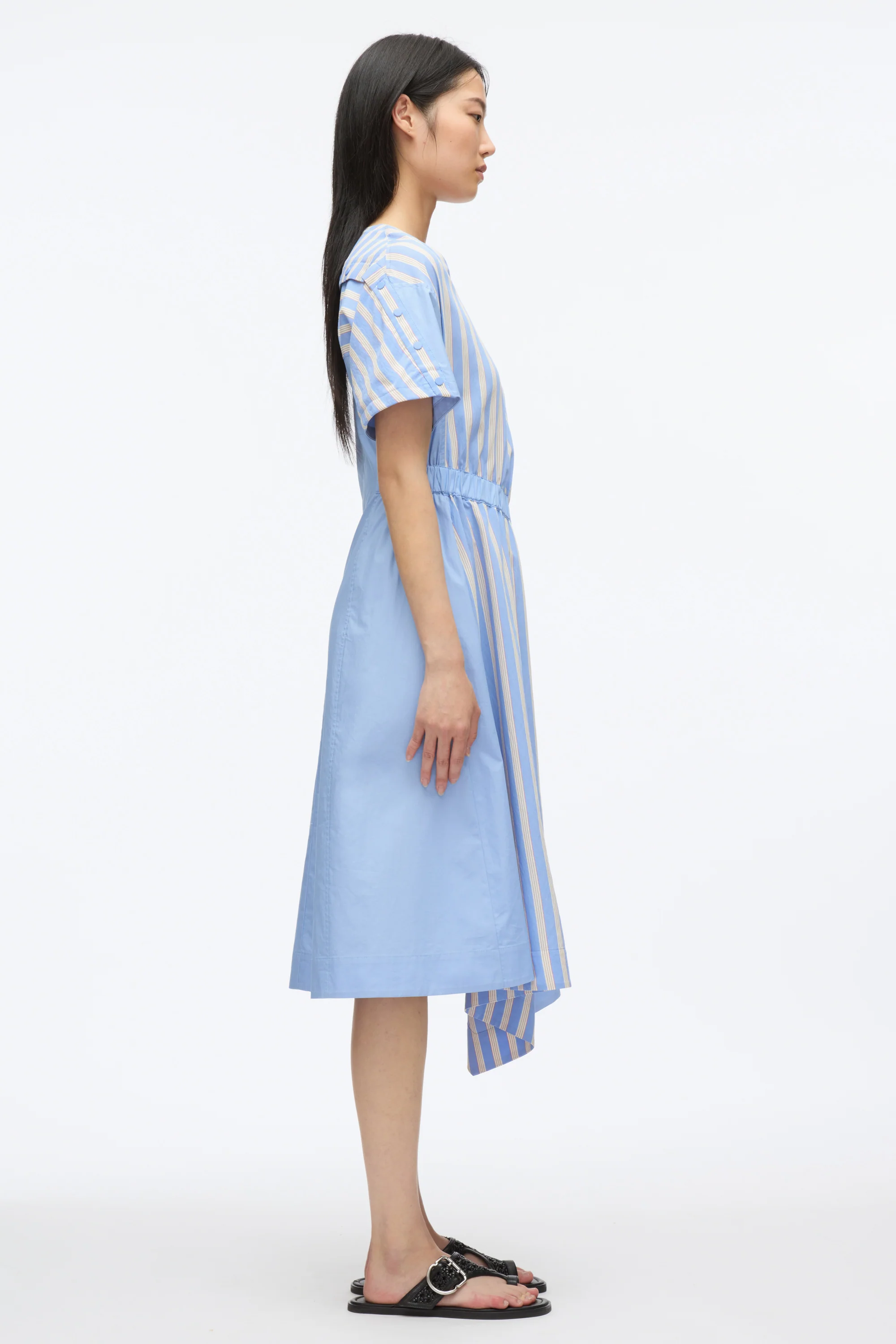 V-Neck Dress with Elasticated Waist - Image 4