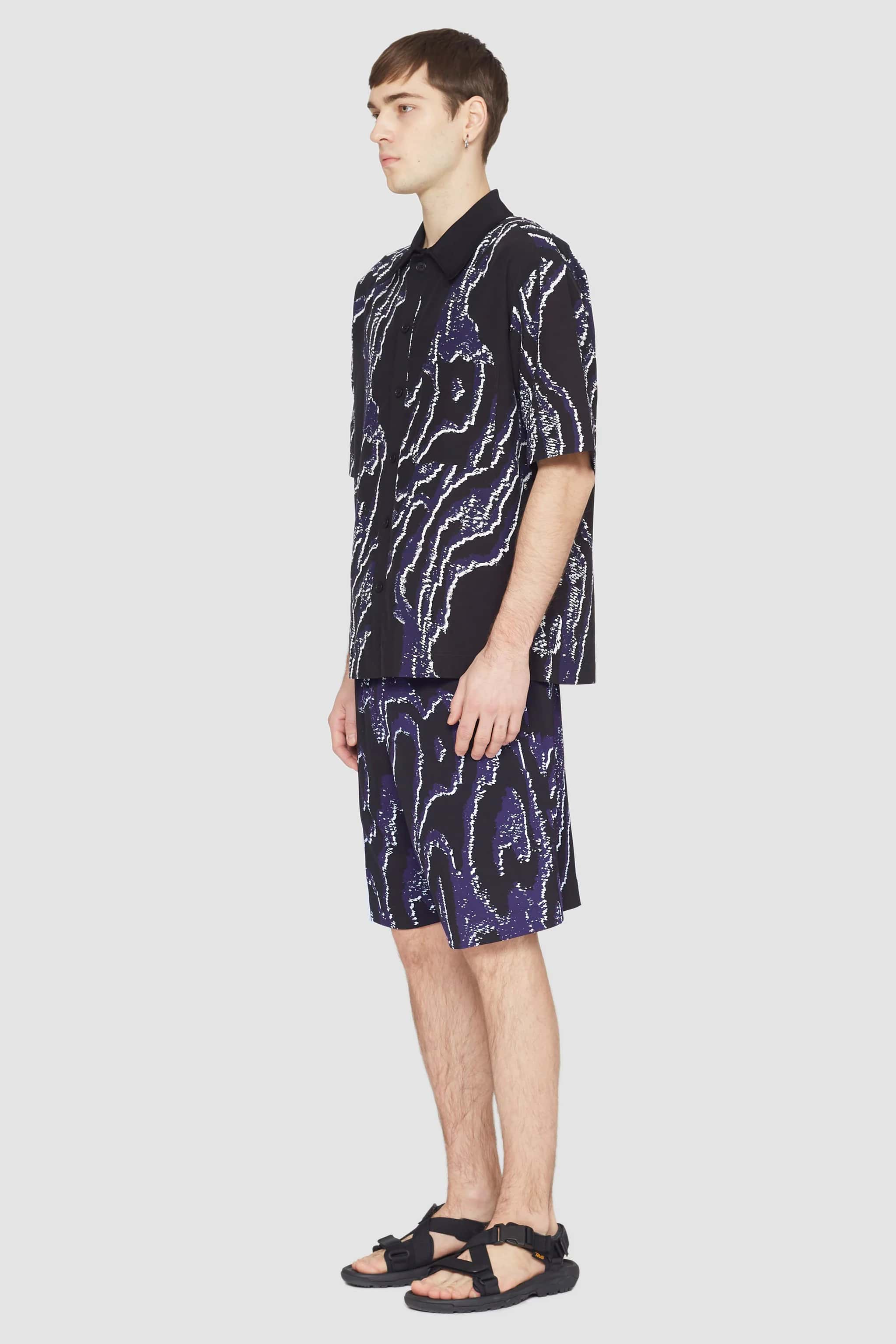 Short Sleeve Printed Bowling Shirt - Image 3