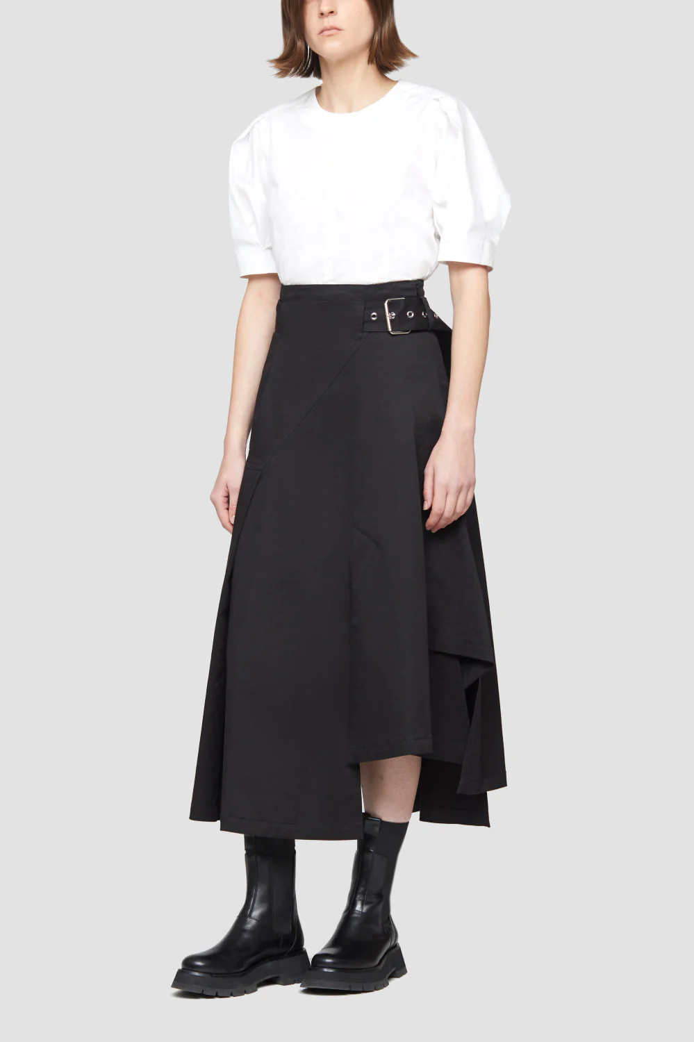 Short Sleeve Top With Back Zip - Image 7