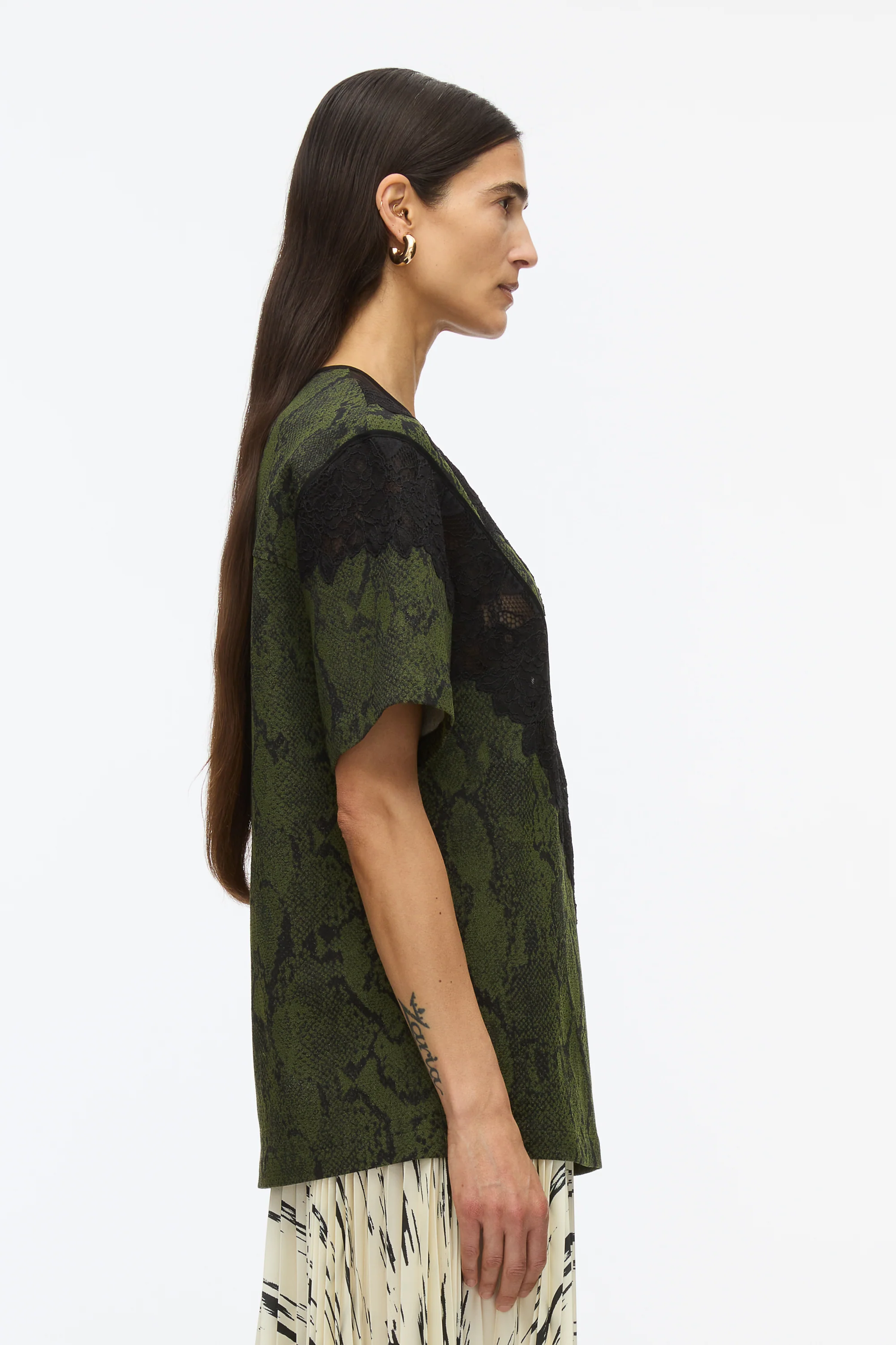 Snake Tee With Lace Inlay - Image 4