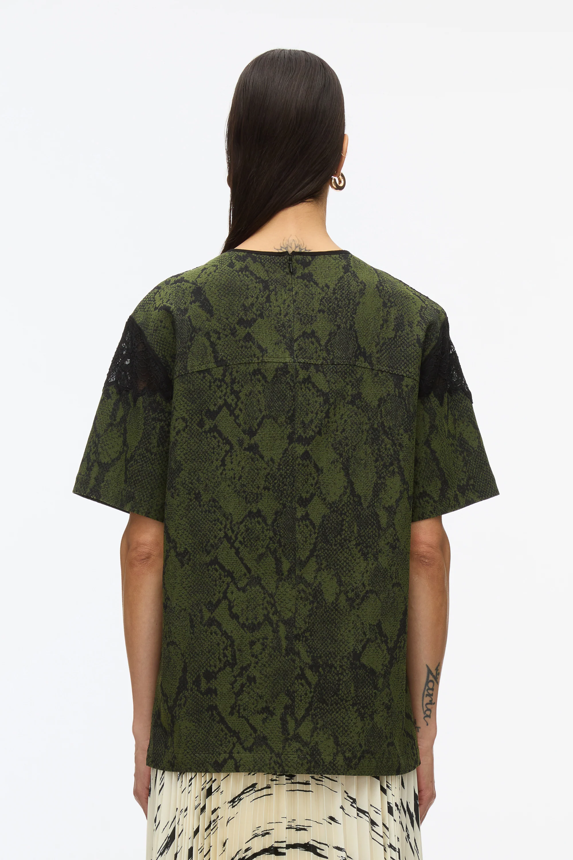 Snake Tee With Lace Inlay - Image 5