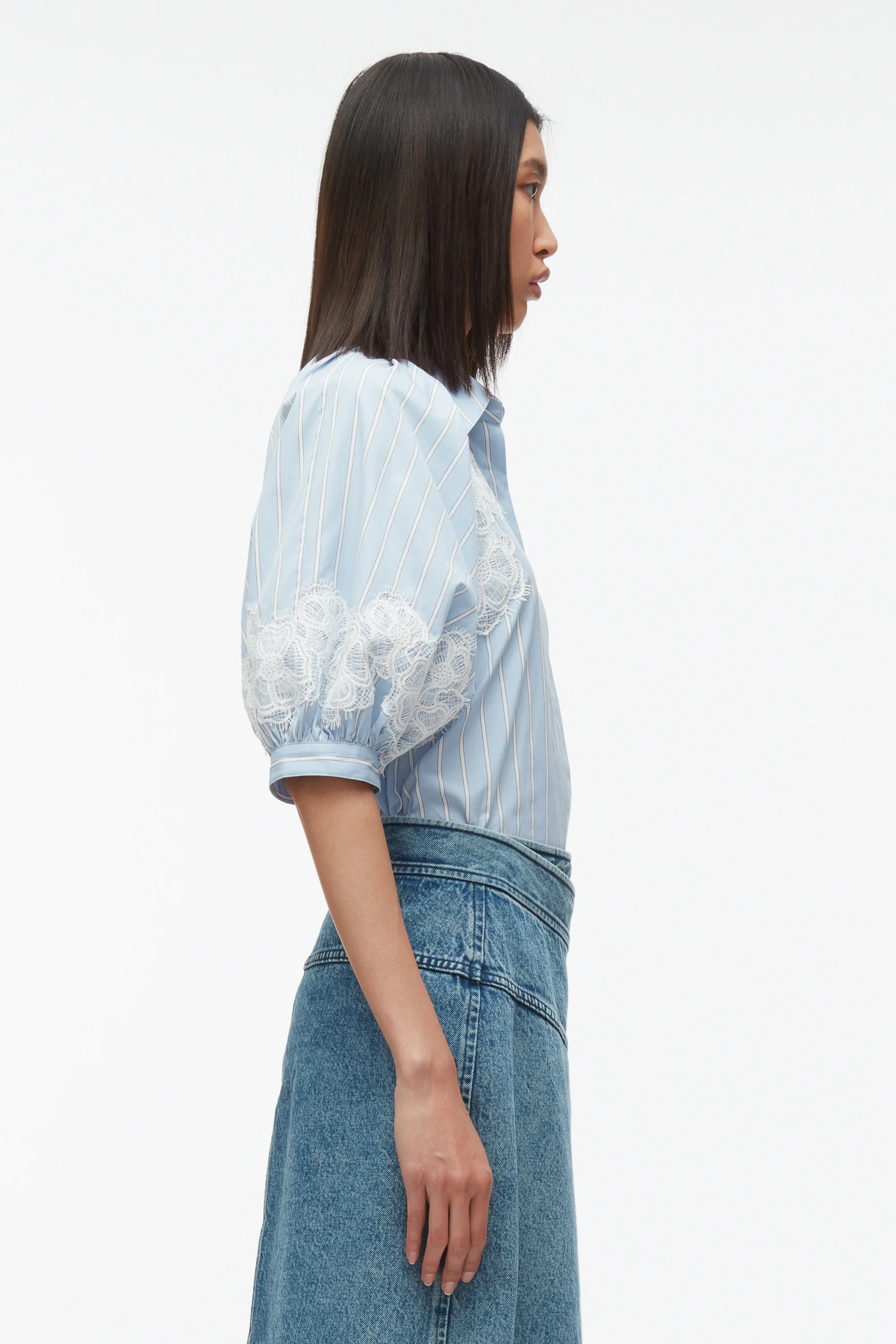 Lantern Sleeve Stripe Shirt with Lace - Image 3