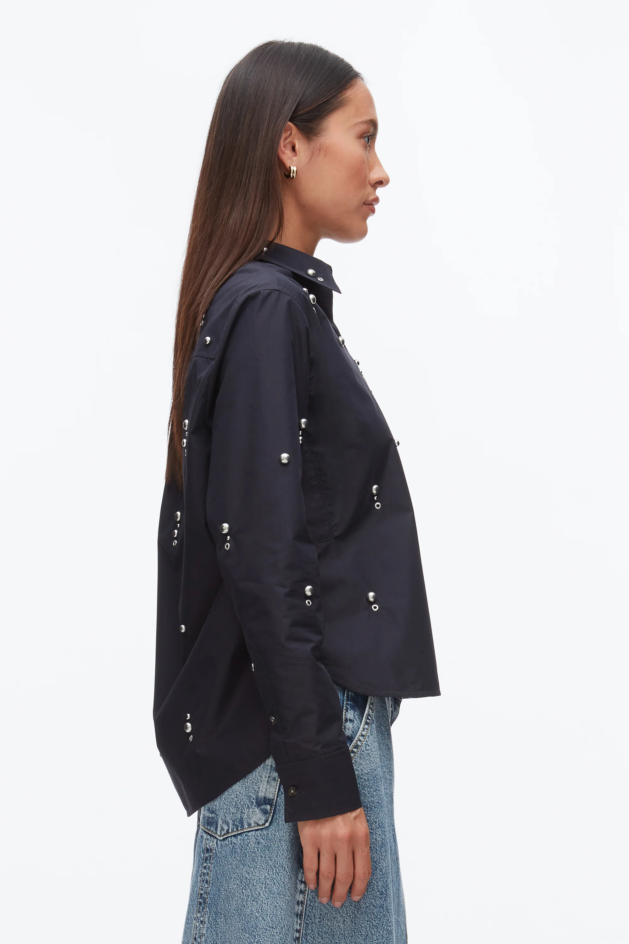 Stud Embellished Cropped Shirt - Image 4