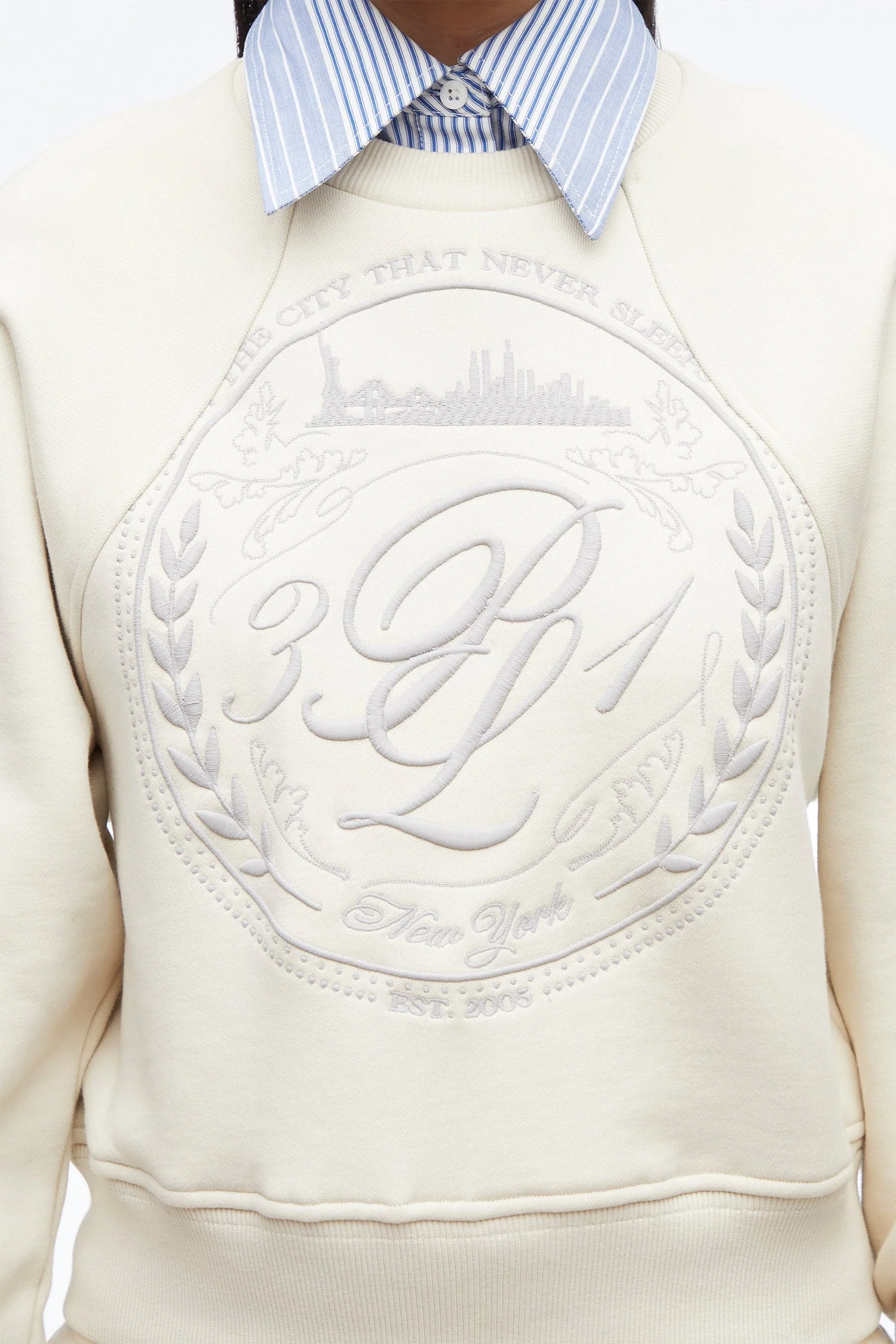 The Thirty One Sweatshirt - Image 12