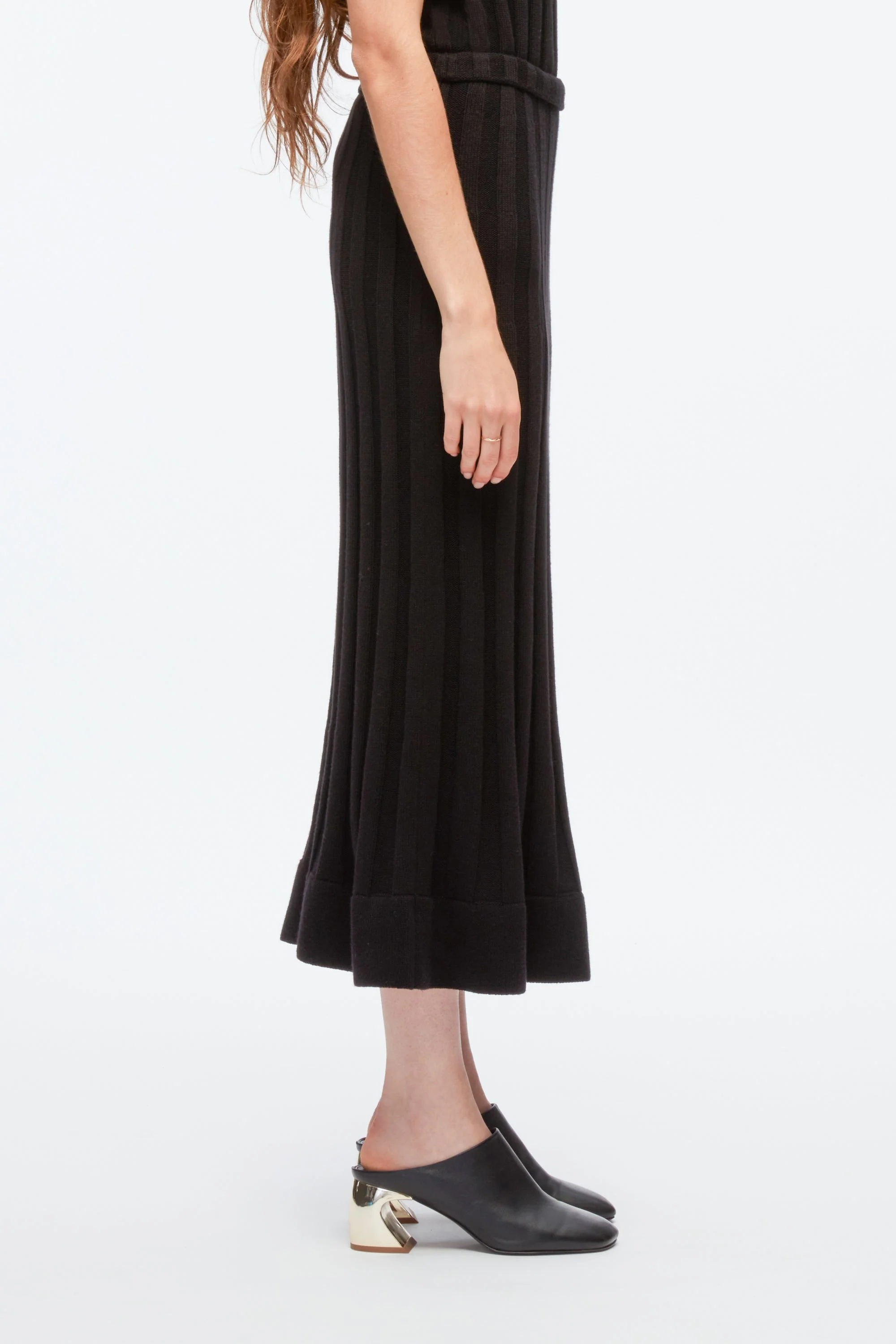 Travelling Rib Midi Skirt - Image 7