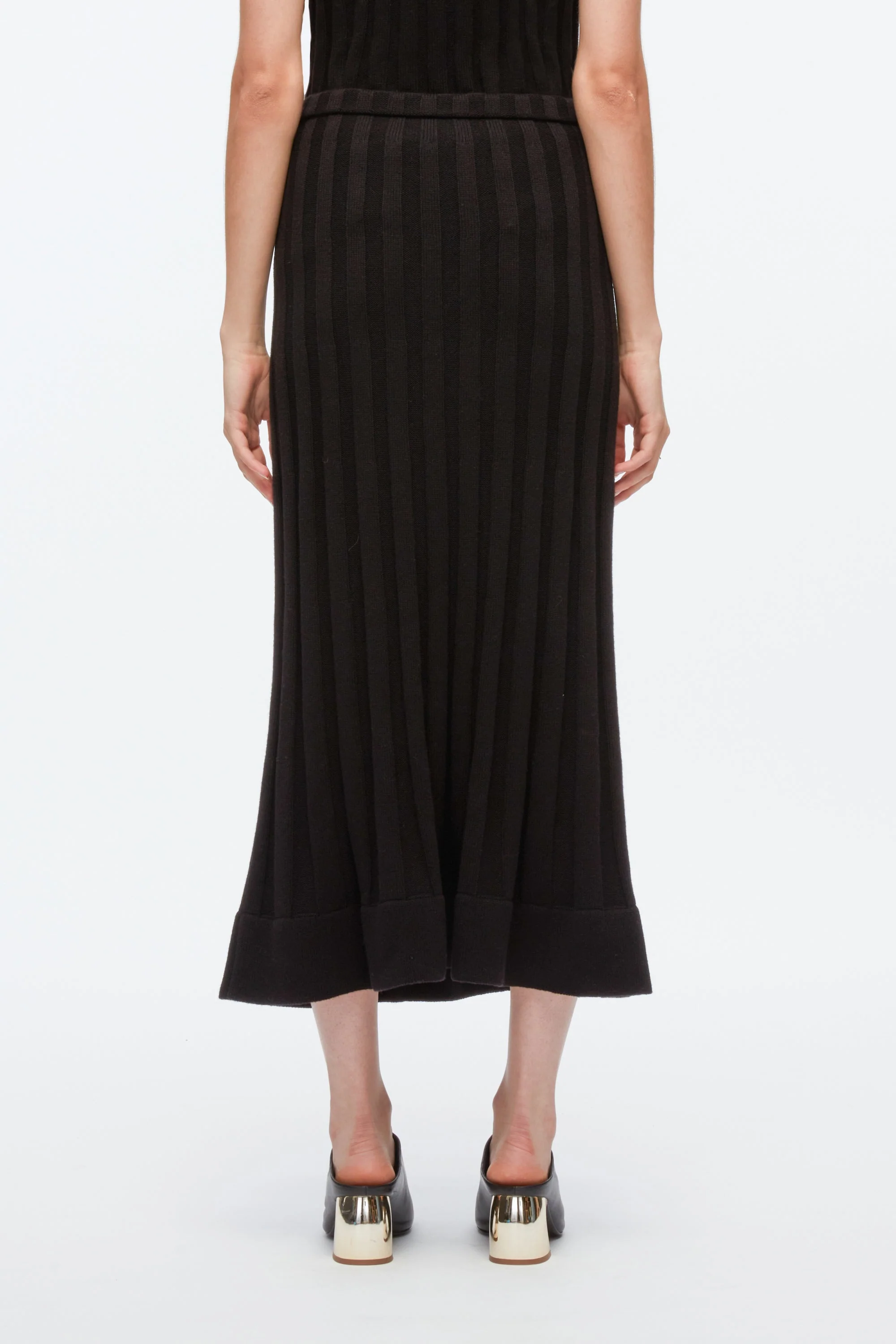 Travelling Rib Midi Skirt - Image 8