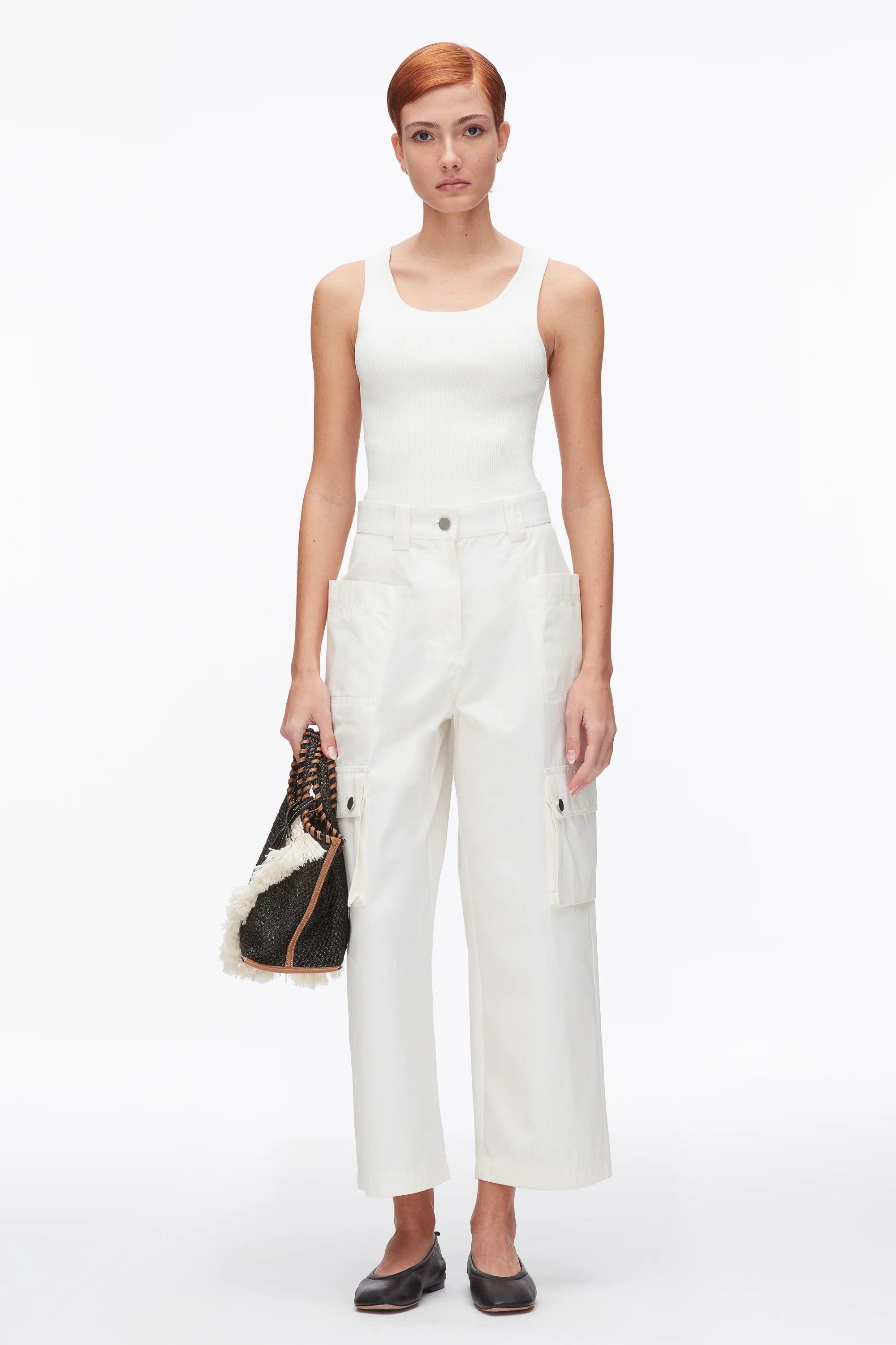 Two-Toned Cropped Cargo Pants - Image 9