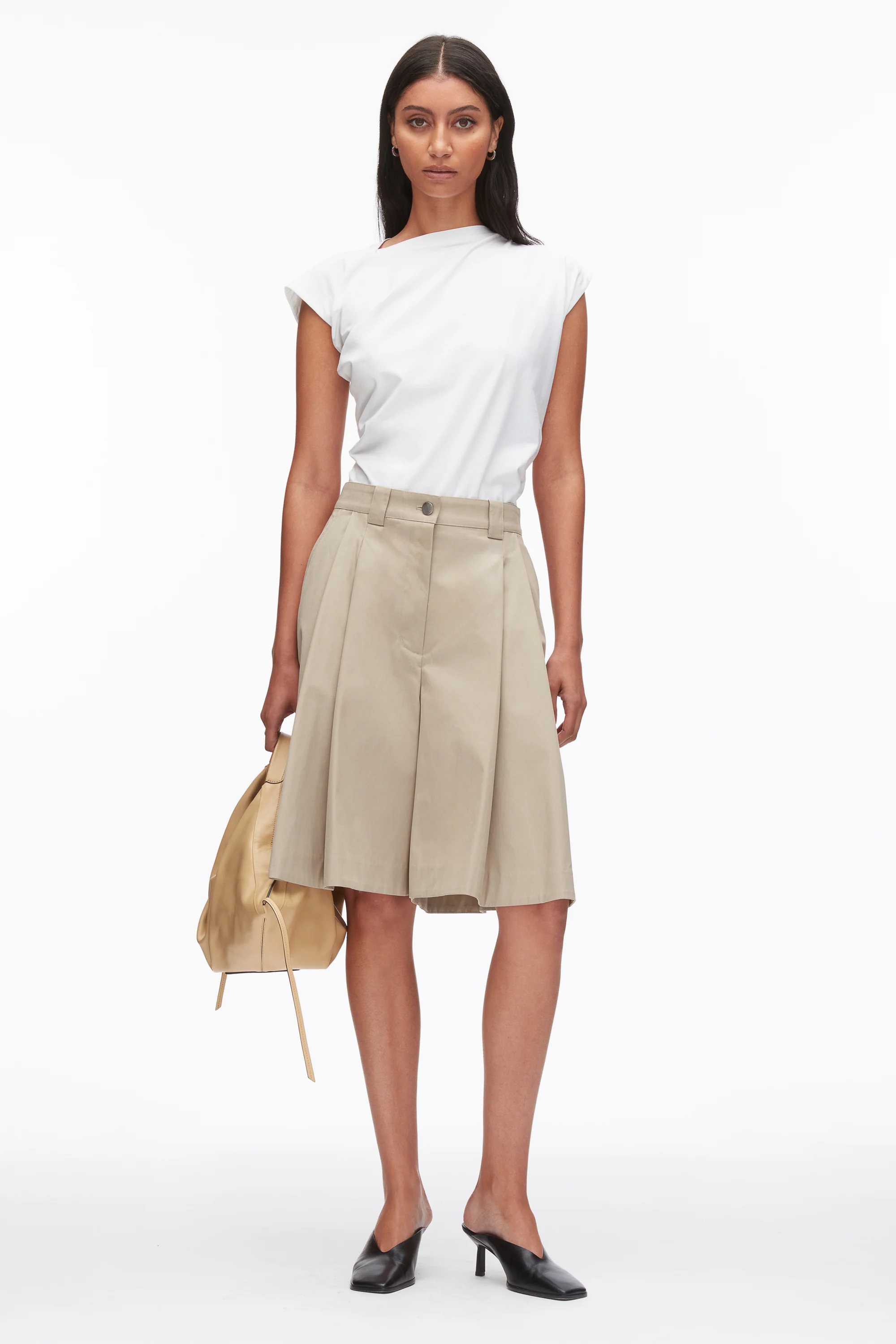 Two-Toned Wide Pleated Shorts