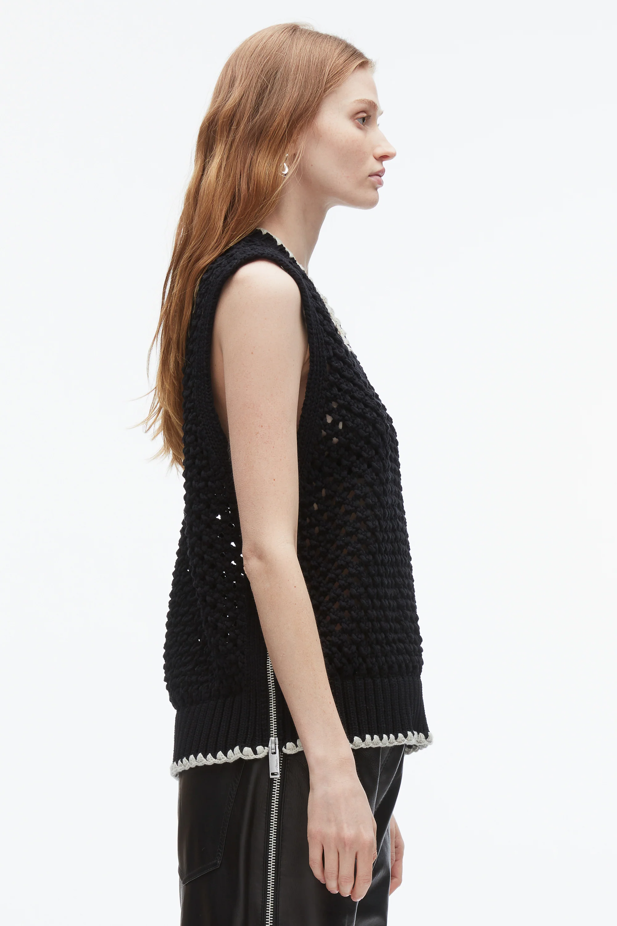 Open Work V-Neck Shell - Image 3