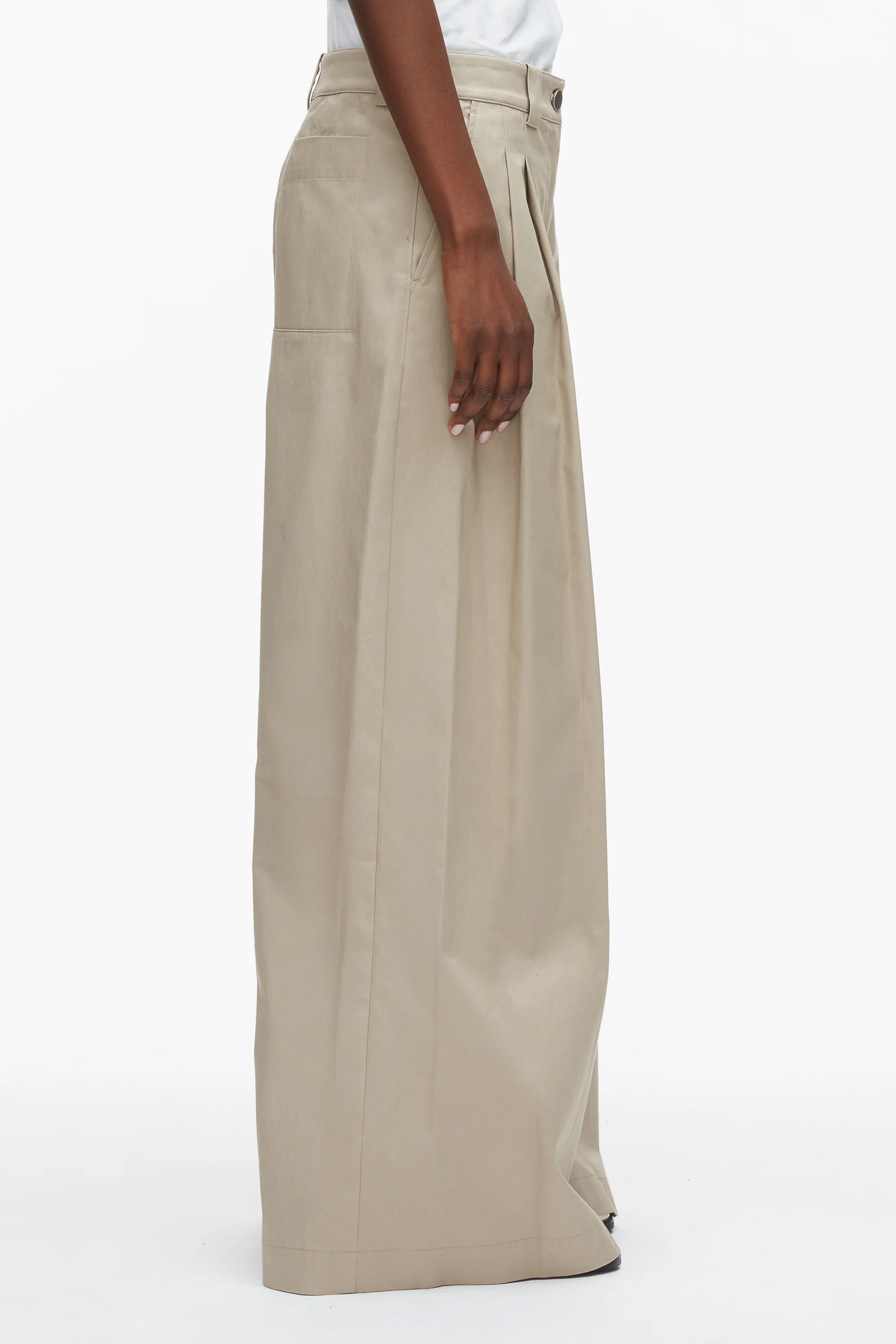 Wide Leg Pleated Pants - Image 3