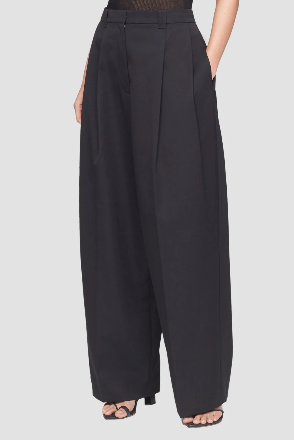 High-Waisted Wide Leg Tailored Trousers - Image 3