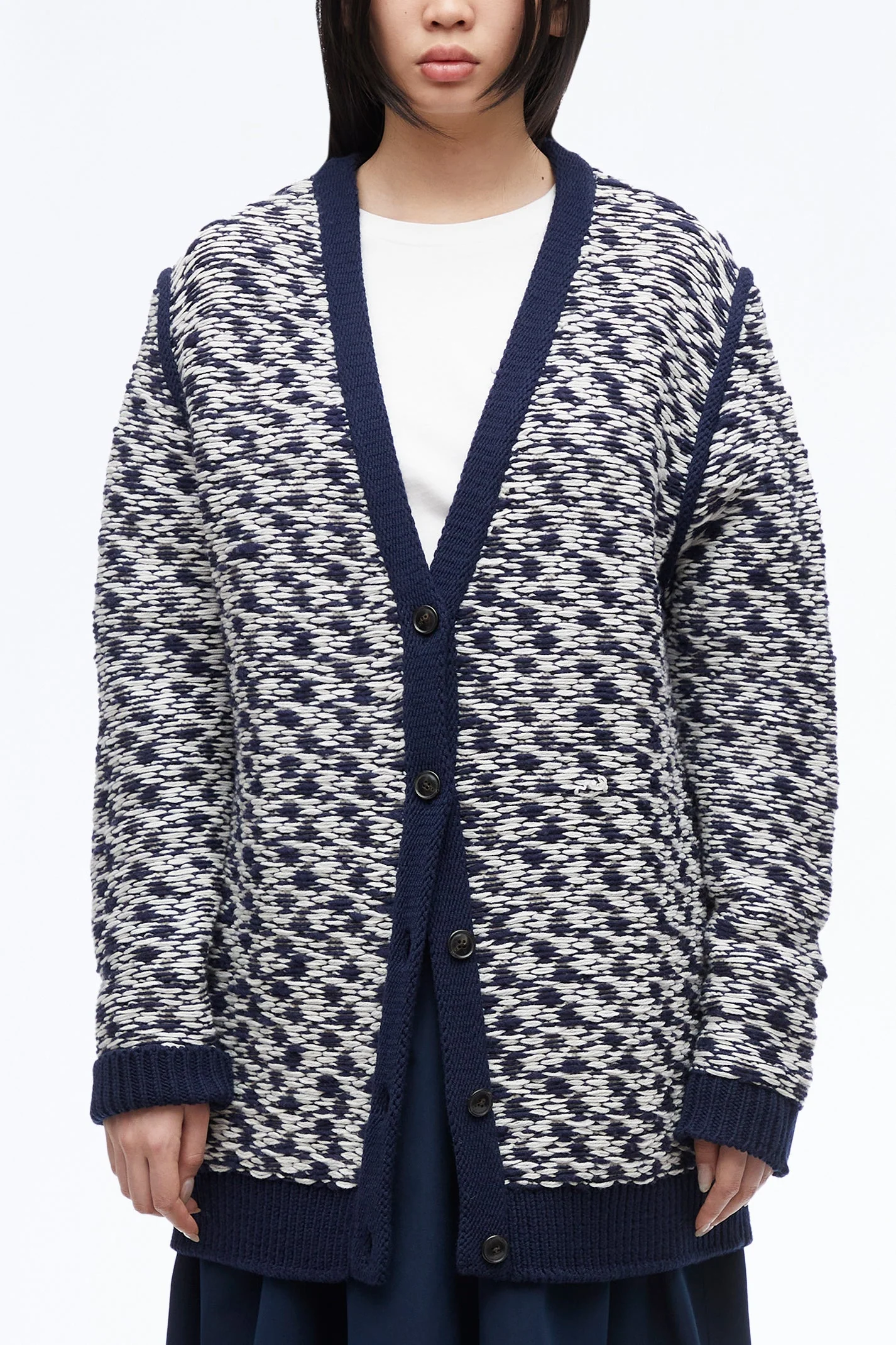 Wool Float Jacquard Vneck Oversized Cardigan - Image 3